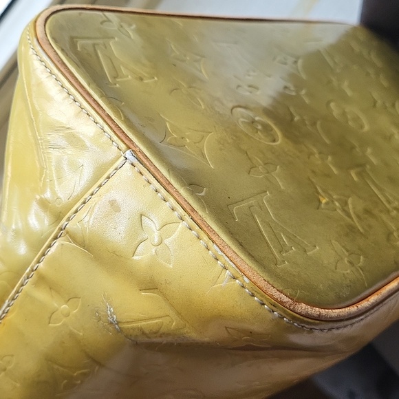 Louis Vuitton Shimmering Gold Tote with Tan Accents - Picture 16 of 16